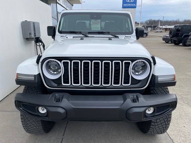 Used 2024 Jeep Gladiator Sport image 7