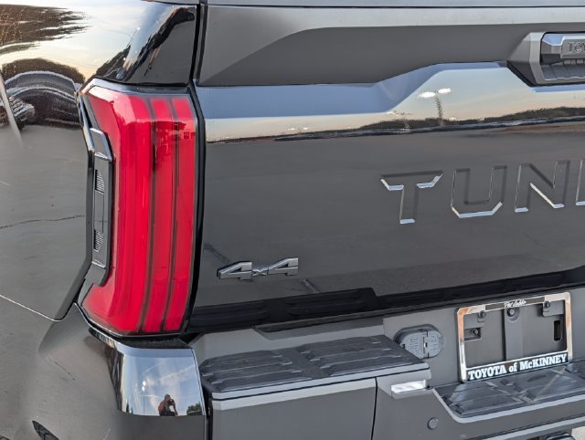 Used 2024 Toyota Tundra SR5 w/ SR5 Convenience Package AWD/4WD image 8