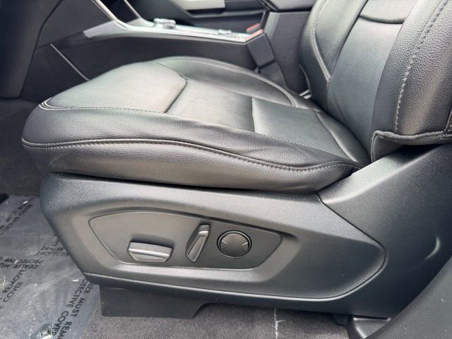 Used 2022 Ford Explorer Limited w/ Limited Technology Package image 15