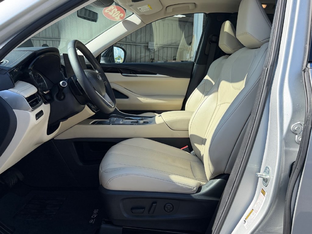Used 2023 INFINITI QX60 Pure FWD image 11