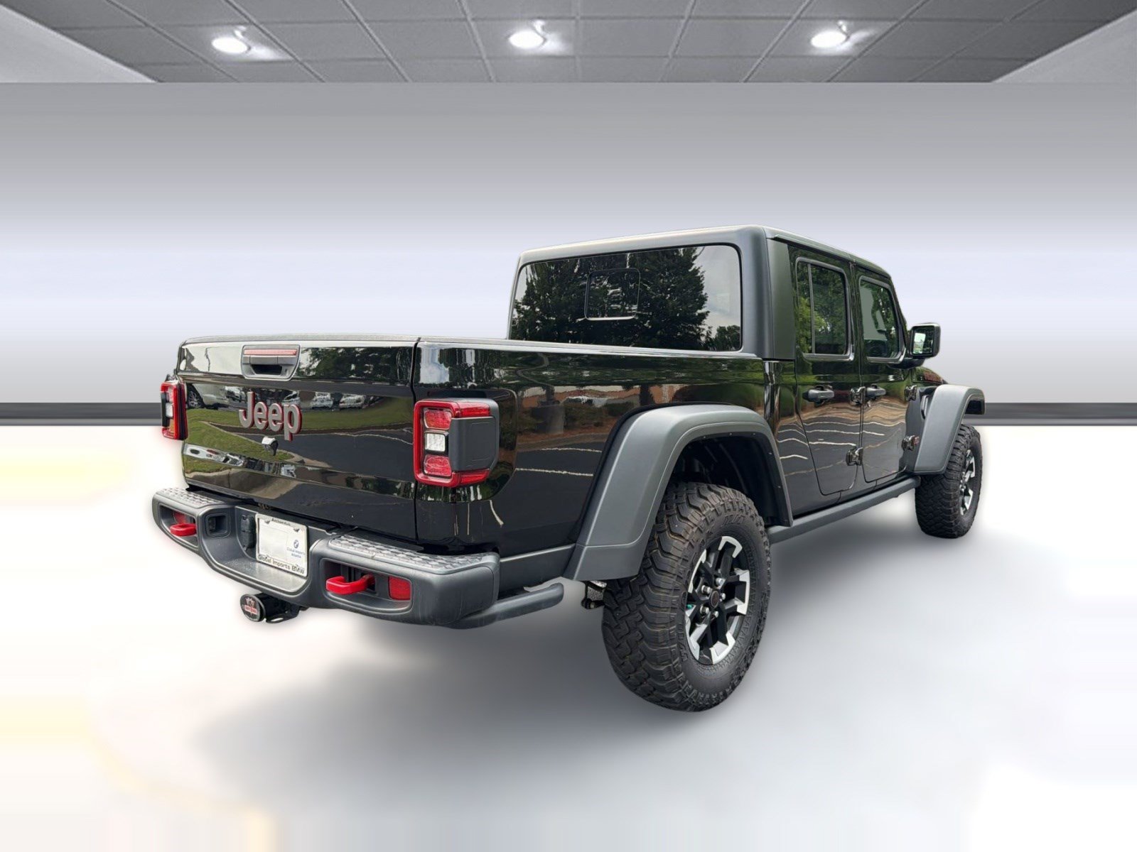 Used 2025 Jeep Gladiator Rubicon w/ Technology Group AWD/4WD image 9