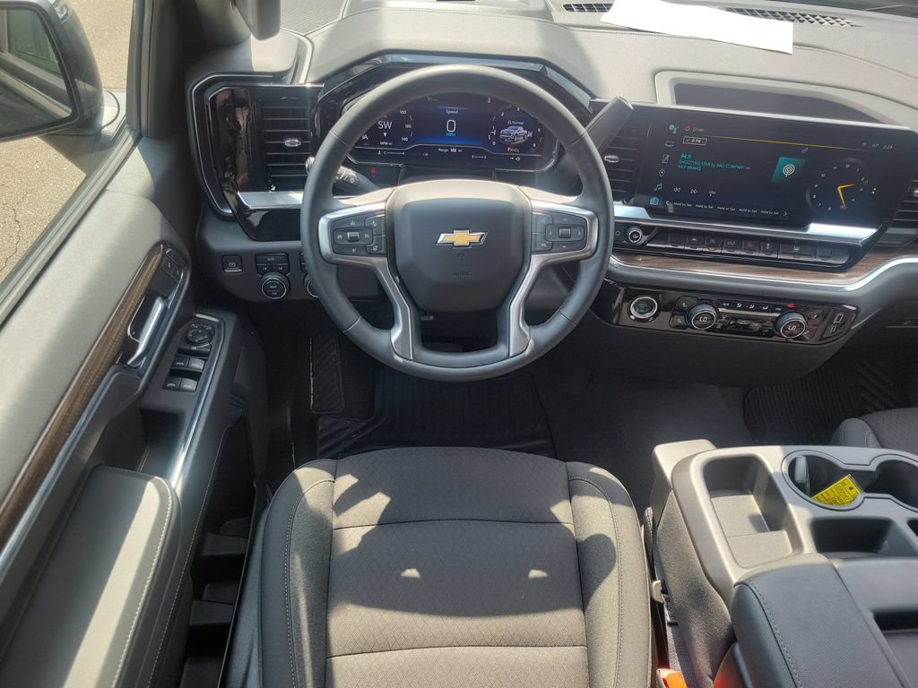 Certified 2024 Chevrolet Silverado 1500 LT AWD/4WD image 28