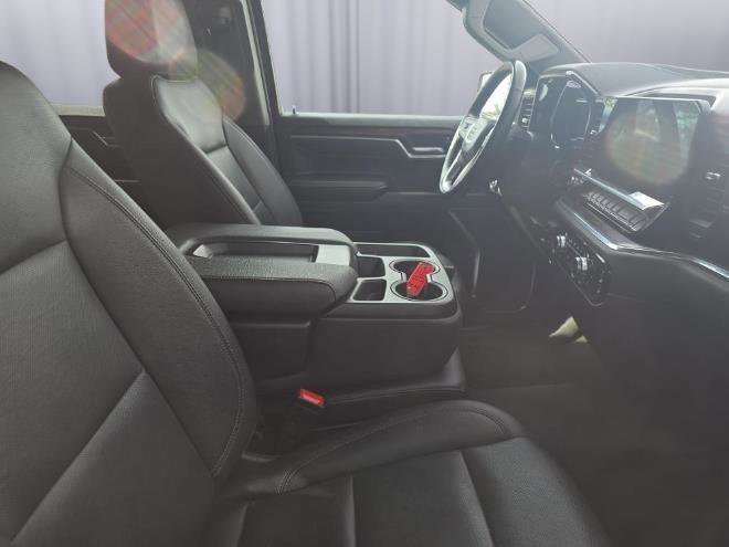 Used 2025 GMC Sierra 1500 SLT image 13