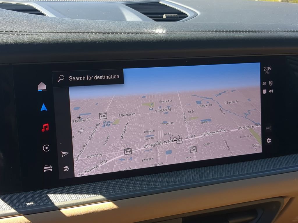 Certified 2025 Porsche Cayenne image 29