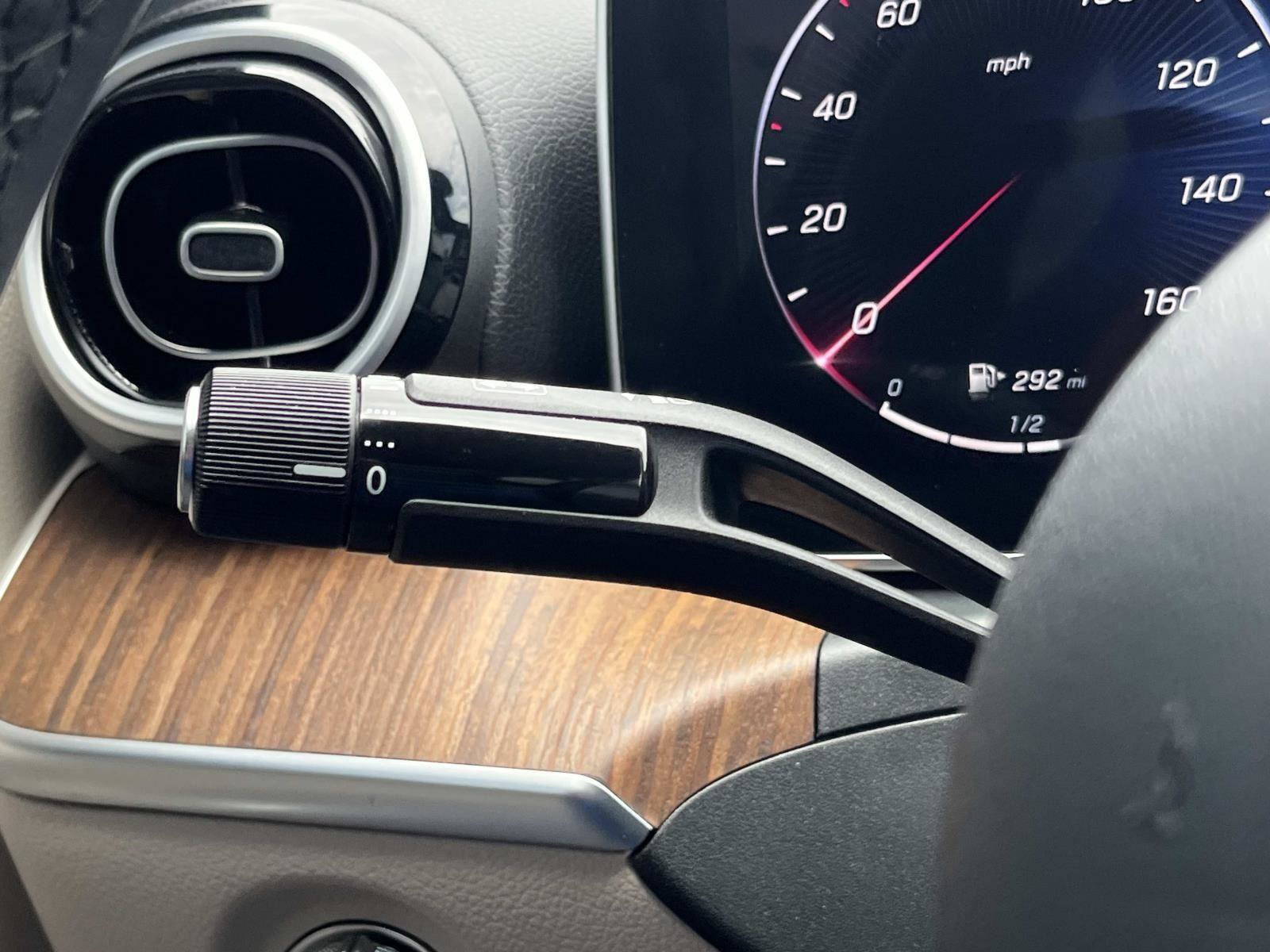 Certified 2024 Mercedes-Benz C 300 4MATIC Sedan image 31