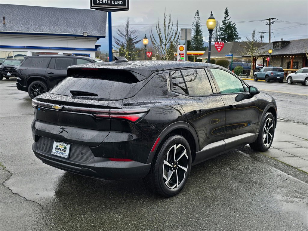 Used 2025 Chevrolet Equinox EV LT image 6