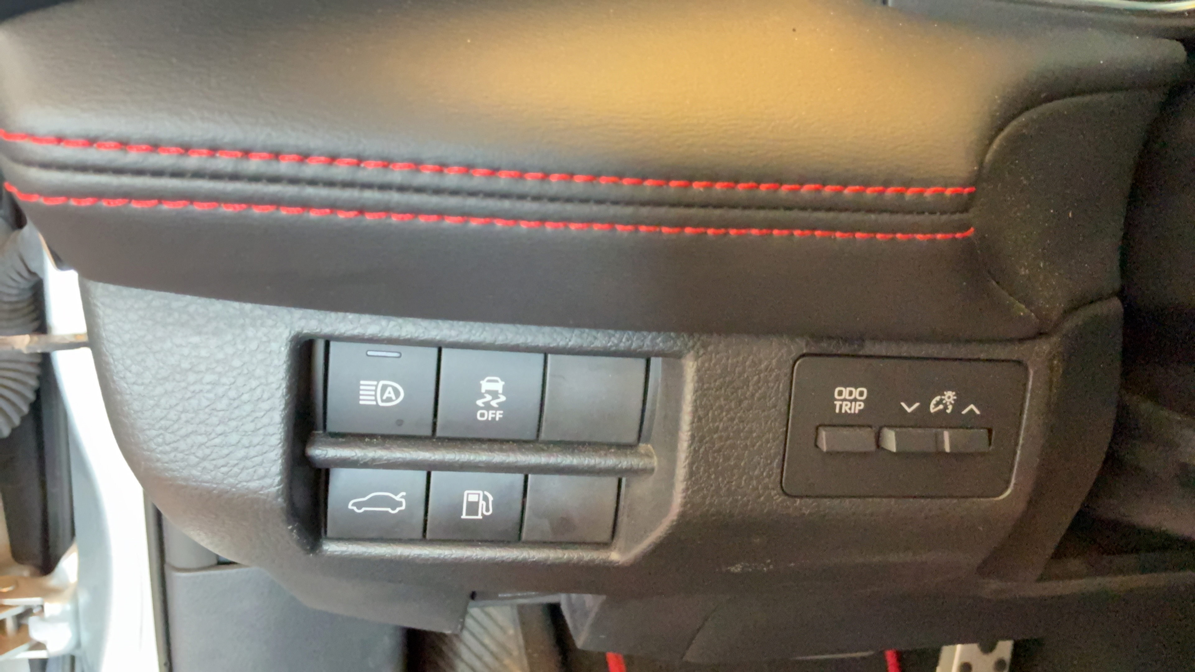 Used 2020 Toyota Avalon TRD FWD image 27