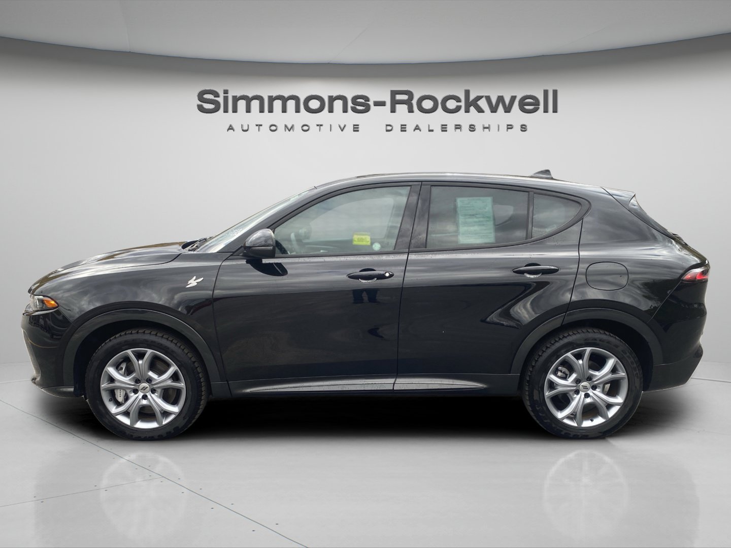 Used 2024 Dodge Hornet R/T AWD/4WD image 2