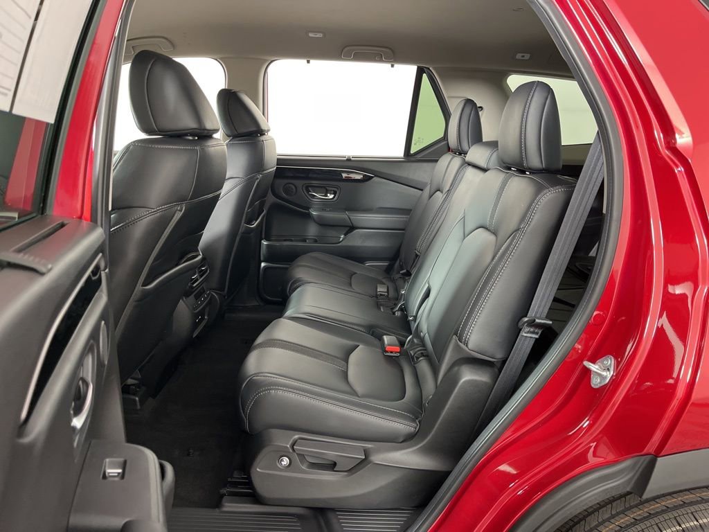 Certified 2025 Honda Pilot EX-L image 24