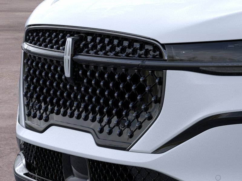 New 2026 Lincoln Nautilus Reserve AWD/4WD image 17