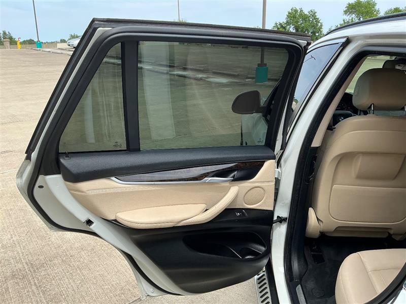 Used 2016 BMW X5 xDrive35i AWD/4WD image 27