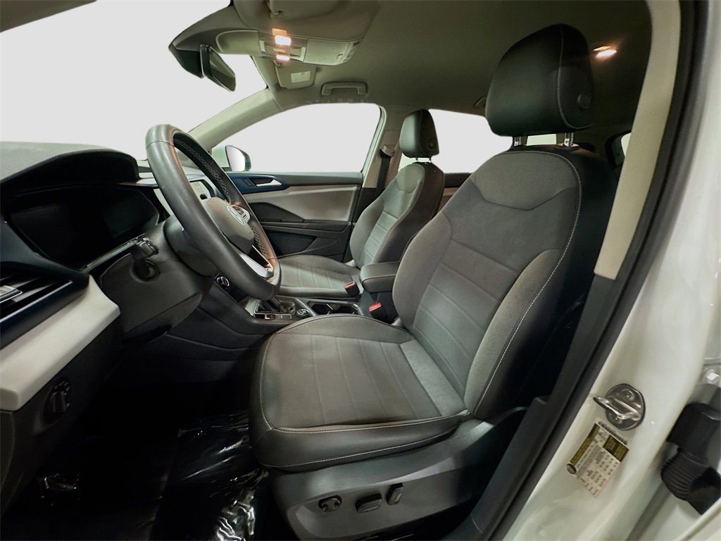 Used 2022 Volkswagen Taos SE image 20