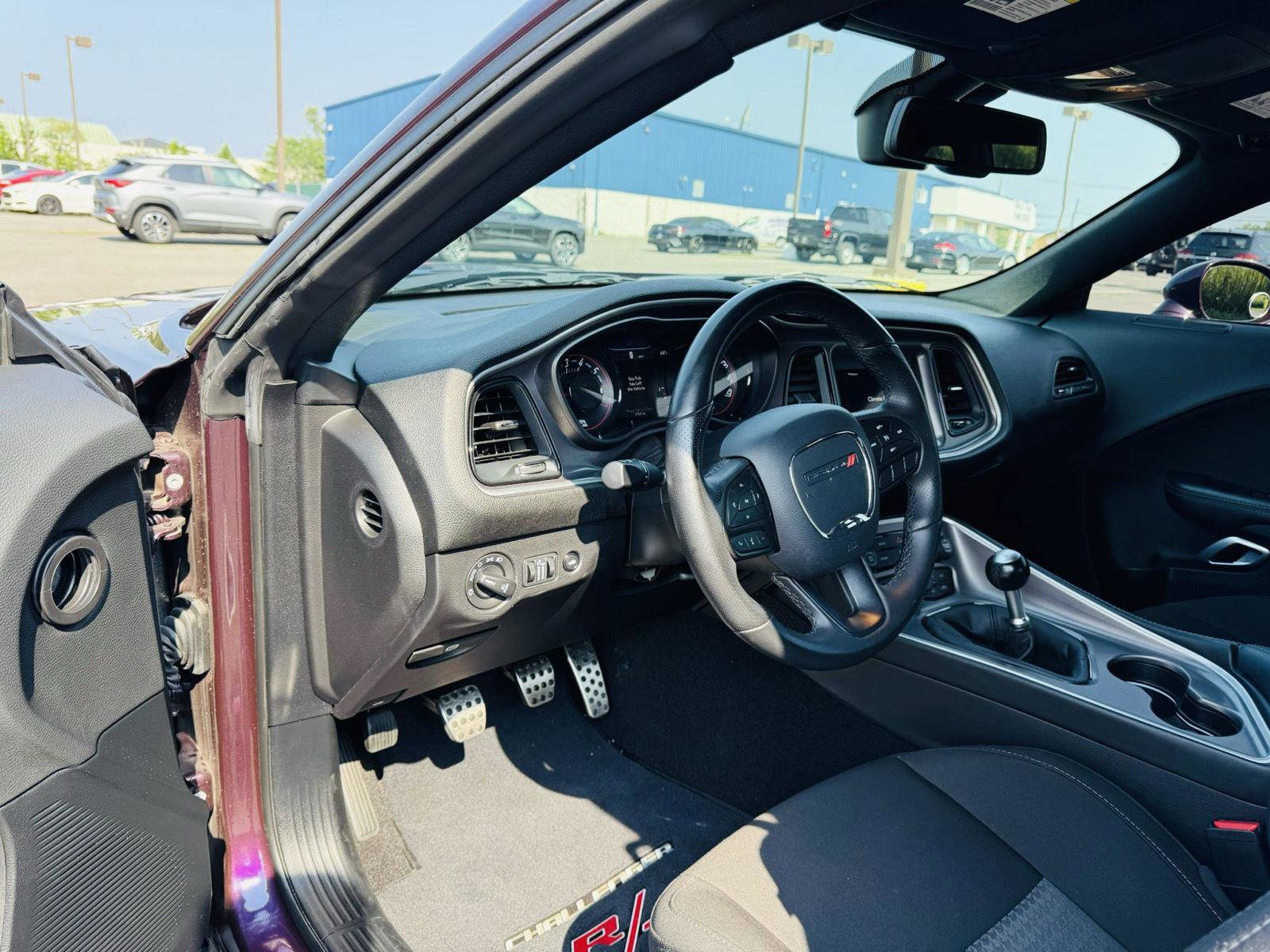 Used 2022 Dodge Challenger R/T w/ Blacktop Package image 20