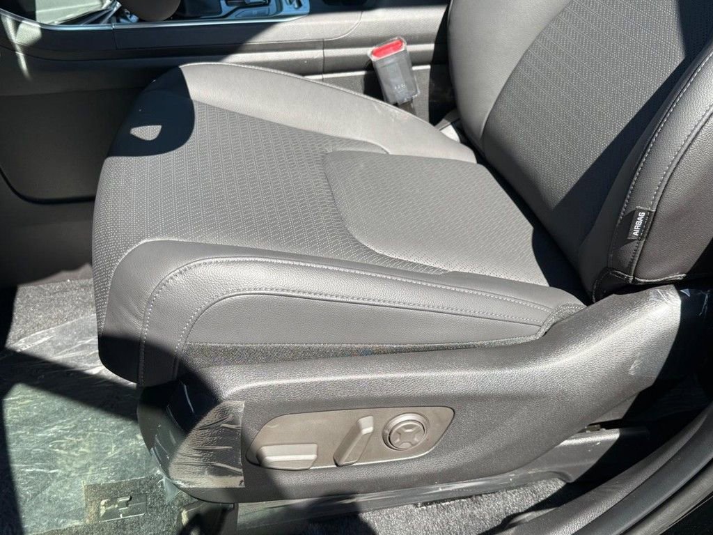 New 2026 Kia Carnival SX Prestige FWD image 27