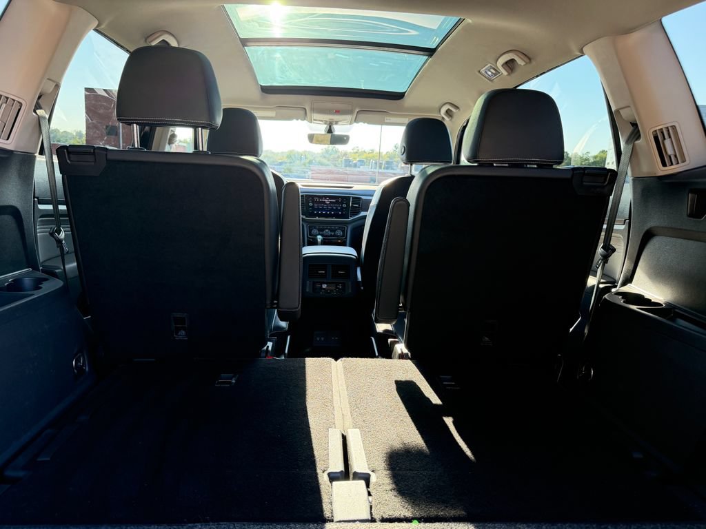 Certified 2023 Volkswagen Atlas SE w/ Panoramic Sunroof Package AWD/4WD image 27