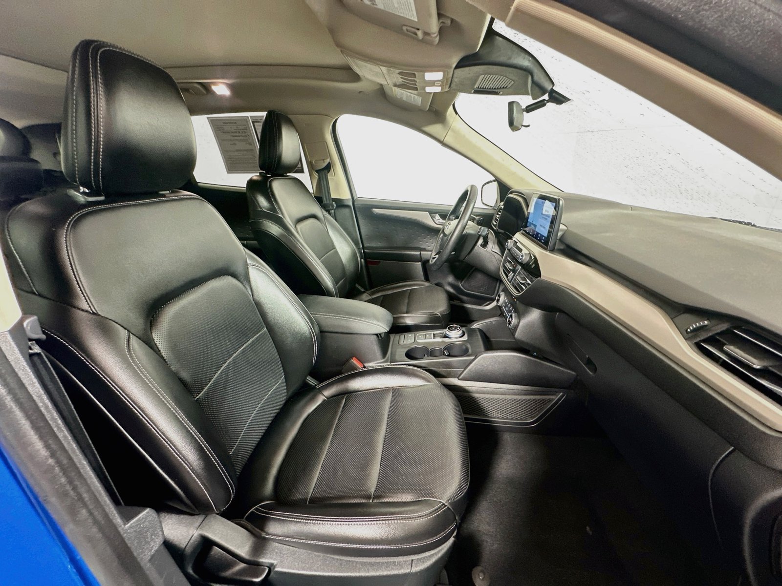 Used 2020 Ford Escape SEL AWD/4WD image 30