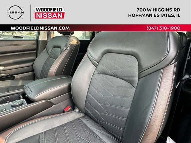 Certified 2024 Nissan Pathfinder Platinum w/ Lighting Package (N93) AWD/4WD image 26