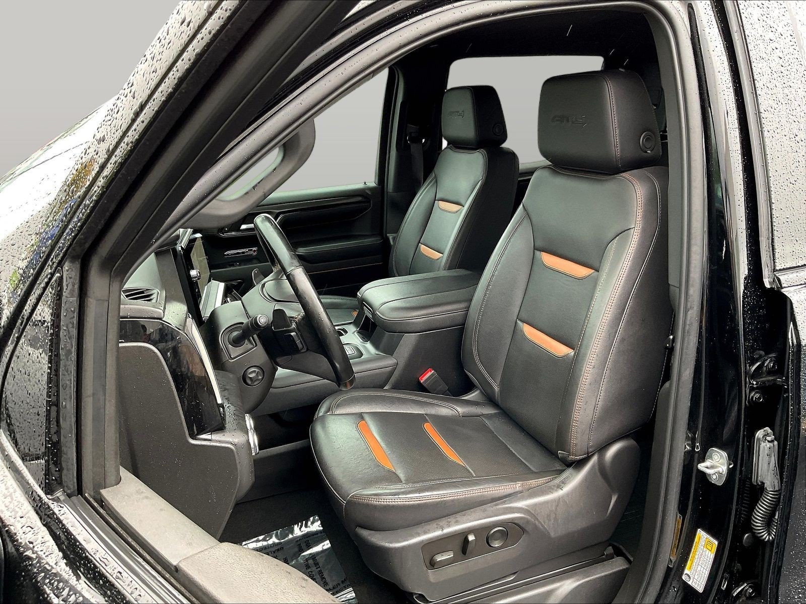 Used 2023 GMC Sierra 1500 AT4 w/ Technology Package AWD/4WD image 25