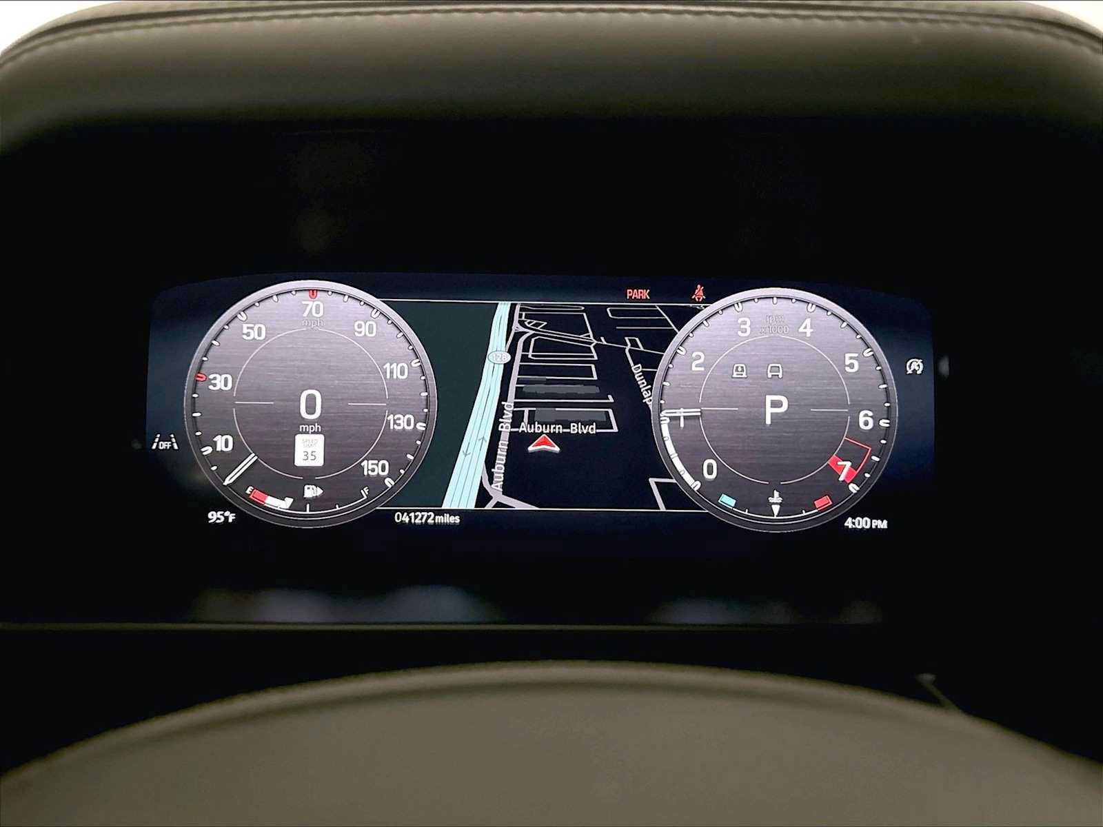 Used 2024 Land Rover Defender 130 X-Dynamic SE AWD/4WD image 21