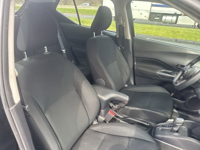 Used 2024 Nissan Kicks S image 28
