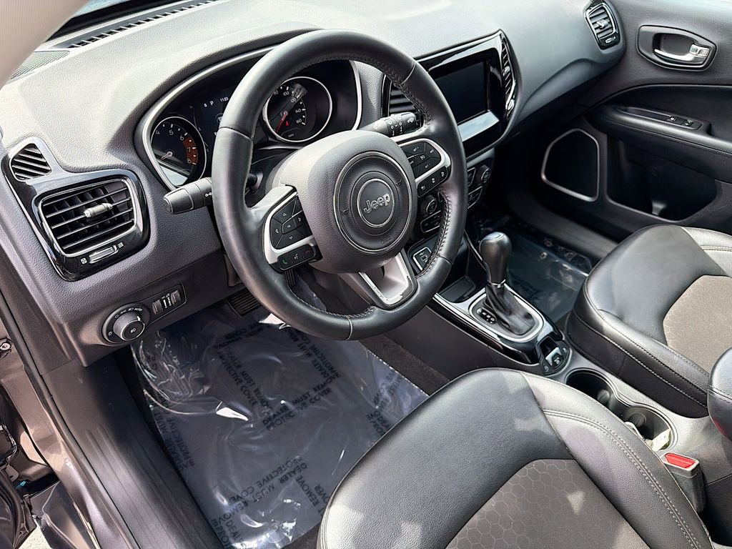 Used 2021 Jeep Compass Latitude image 25