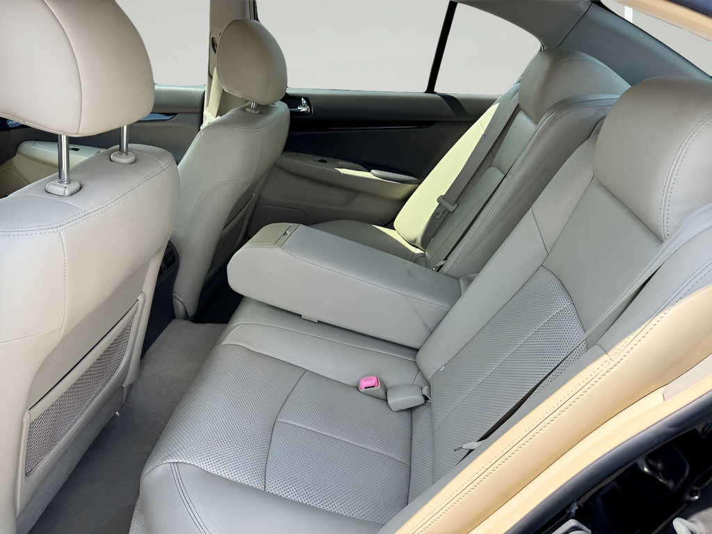 Used 2010 INFINITI G37 Journey w/ Premium Pkg RWD image 29