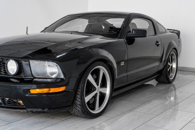 Used 2008 Ford Mustang GT image 44