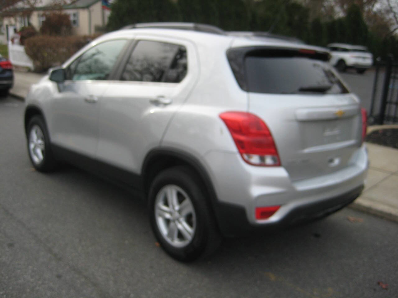 Used 2019 Chevrolet Trax LT w/ Driver Confidence Package image 7