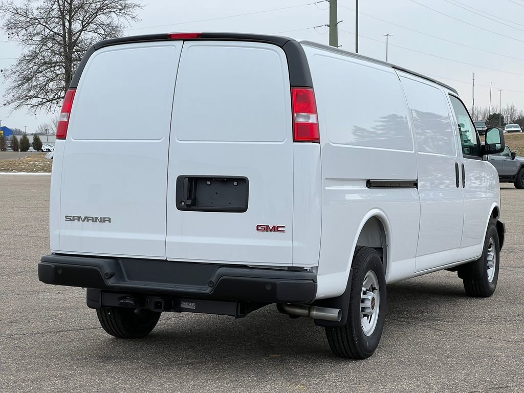 New 2025 GMC Savana 3500 Extended w/ Driver Convenience Package image 40