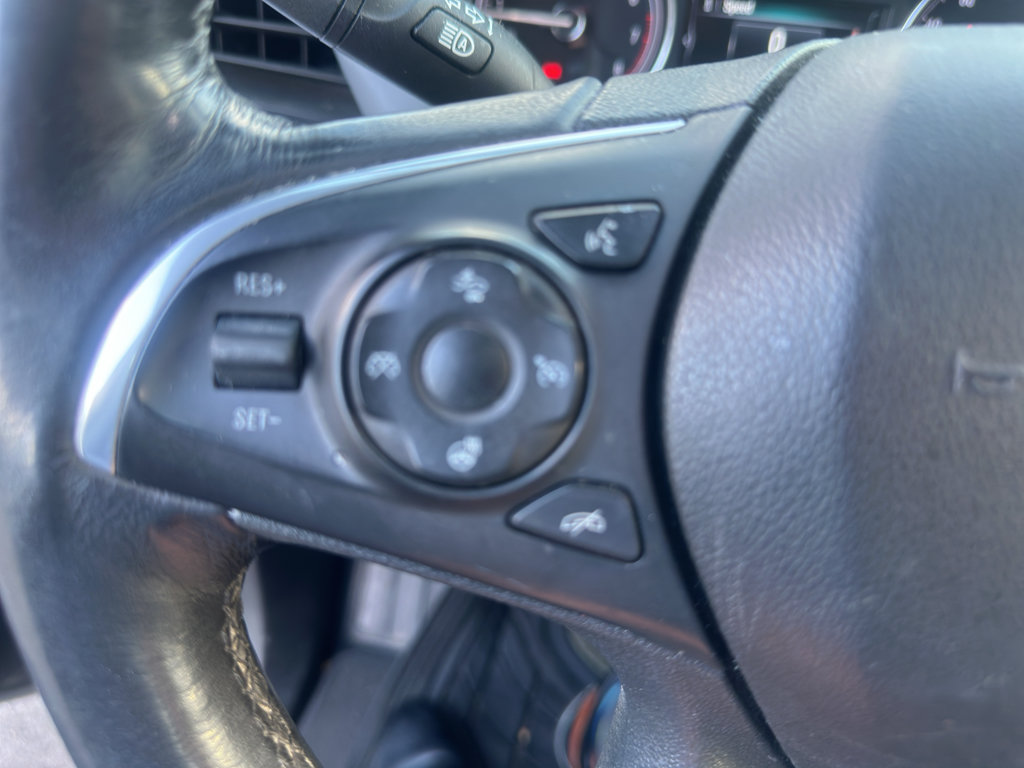 Used 2019 Buick Enclave Premium w/ Experience Buick Package FWD image 14