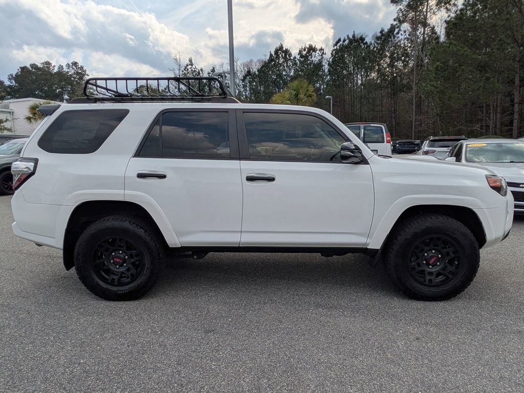 Used 2021 Toyota 4Runner Venture w/ Moonroof Package image 3