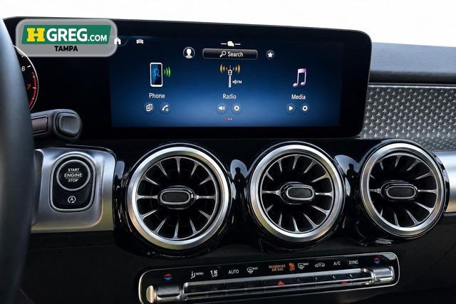 Used 2024 Mercedes-Benz GLB 250 image 15
