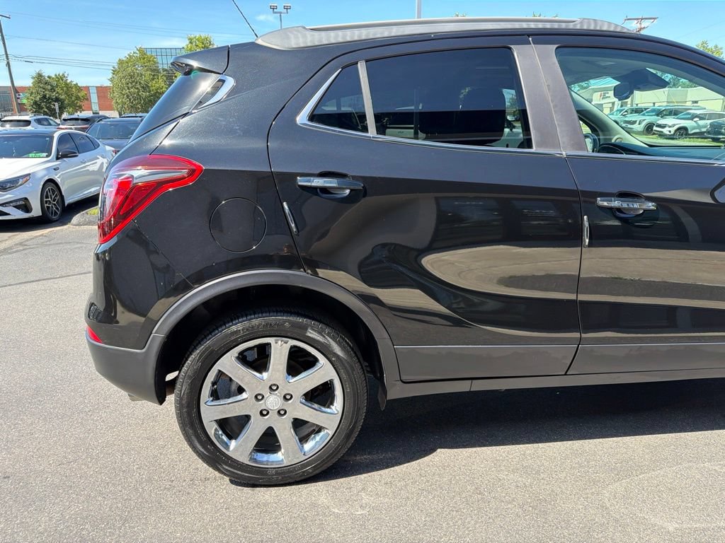 Used 2018 Buick Encore Premium w/ Experience Buick Package AWD/4WD image 7