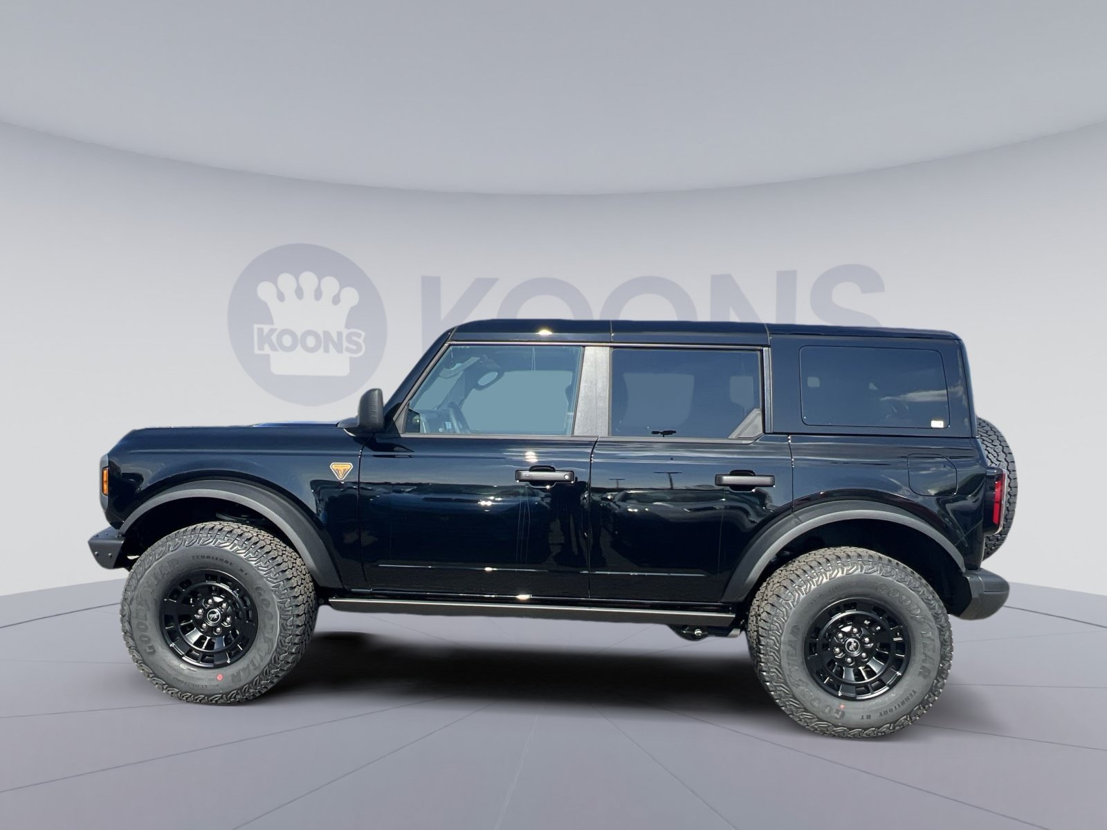New 2026 Ford Bronco Badlands AWD/4WD image 2