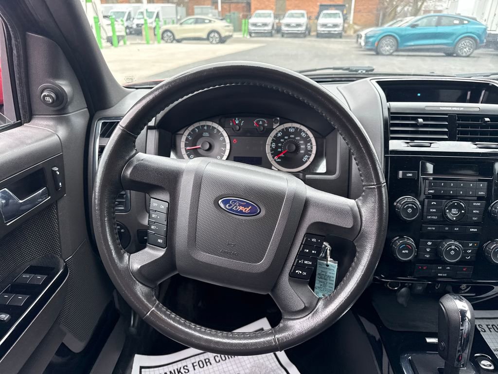 Used 2011 Ford Escape Limited w/ 302A Rapid Spec Order Code image 18