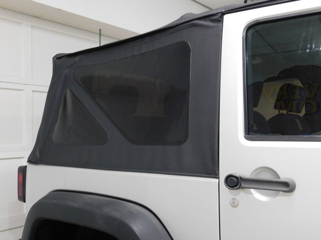 Used 2010 Jeep Wrangler Sport AWD/4WD image 7