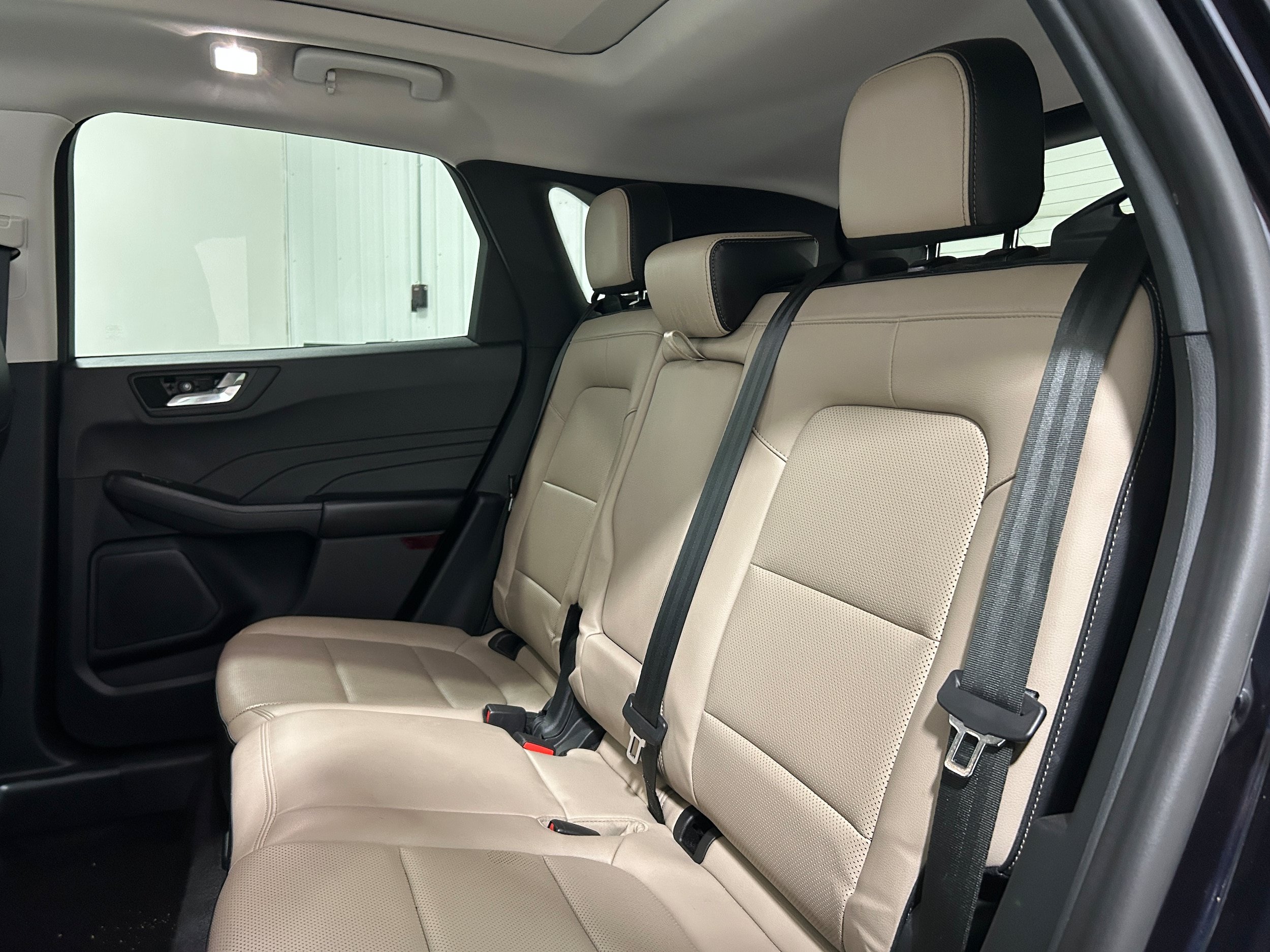 Used 2021 Ford Escape SEL AWD/4WD image 29