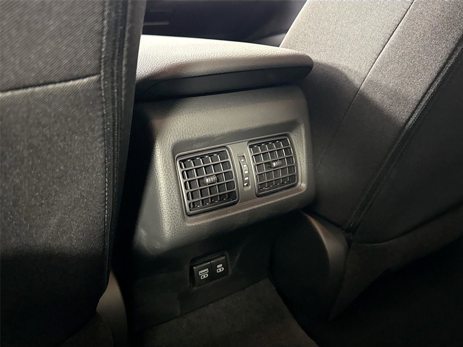 Certified 2025 Toyota Camry LE image 35