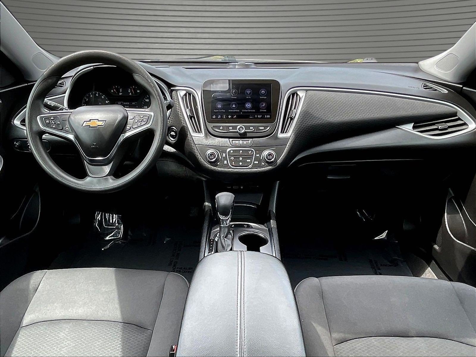 Used 2024 Chevrolet Malibu LT FWD image 9