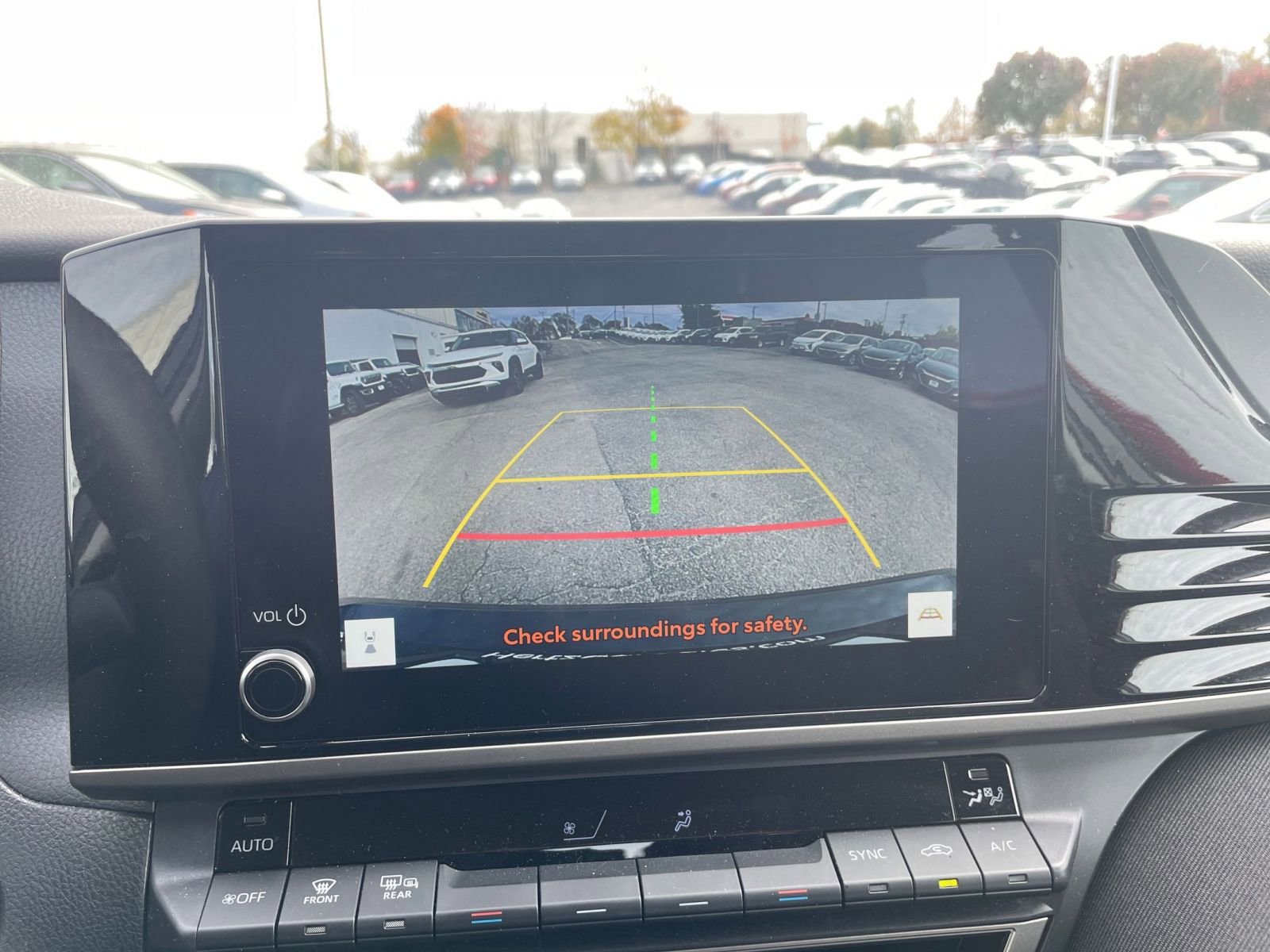 Used 2025 Toyota Camry LE image 17