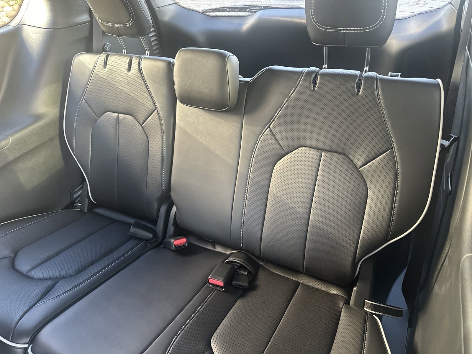 New 2024 Chrysler Pacifica Premium FWD image 20