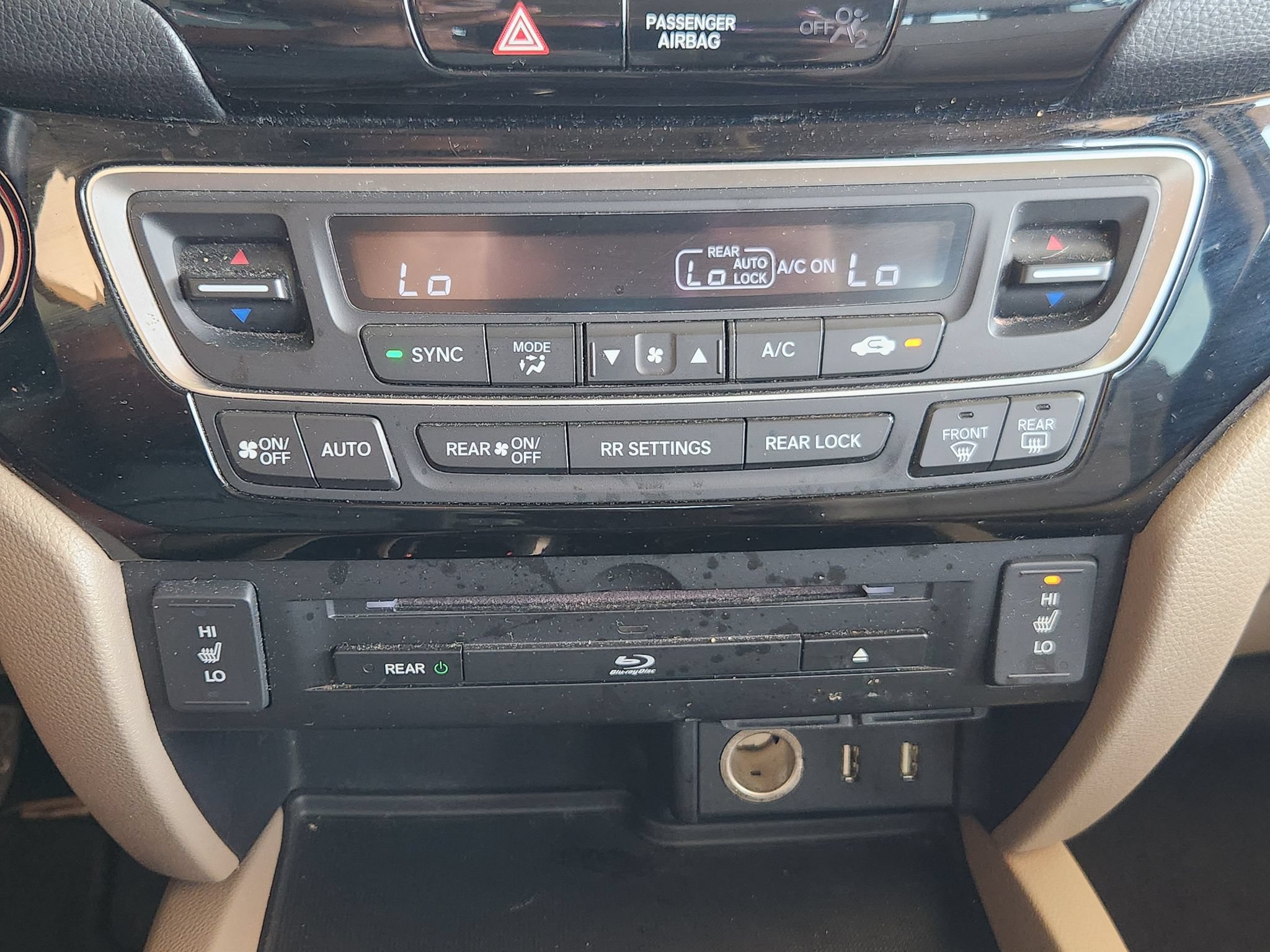 Used 2017 Honda Pilot Touring image 18