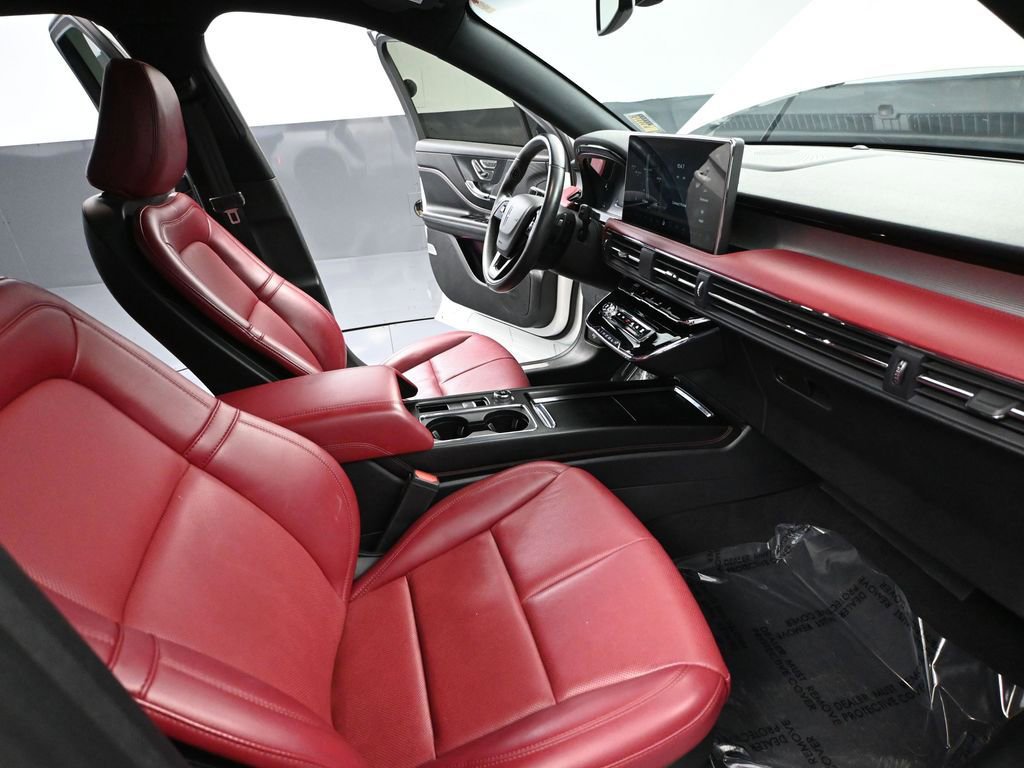 Used 2023 Lincoln Corsair Reserve w/ Jet Appearance Package AWD/4WD image 44