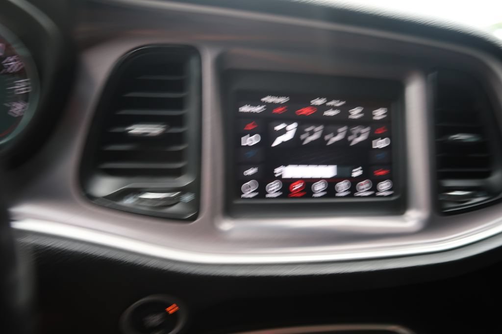 Used 2019 Dodge Challenger SXT RWD image 13