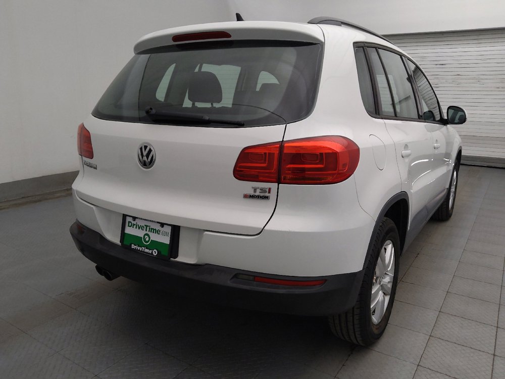 Used 2017 Volkswagen Tiguan S AWD/4WD image 9