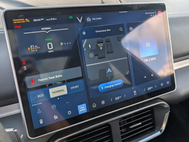 Used 2023 VinFast VF 8 Plus image 18