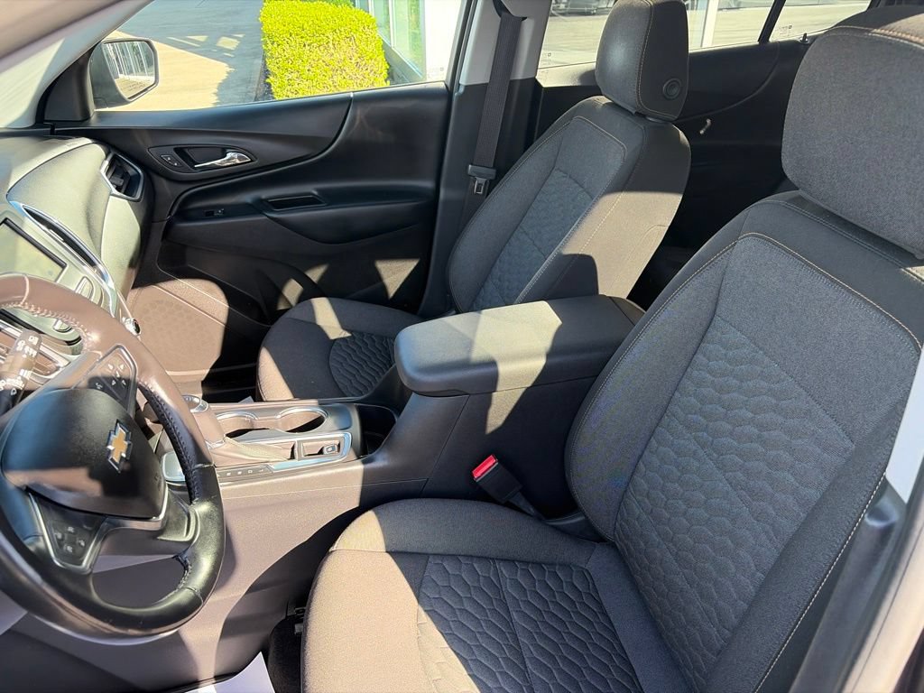Used 2019 Chevrolet Equinox LT FWD image 19