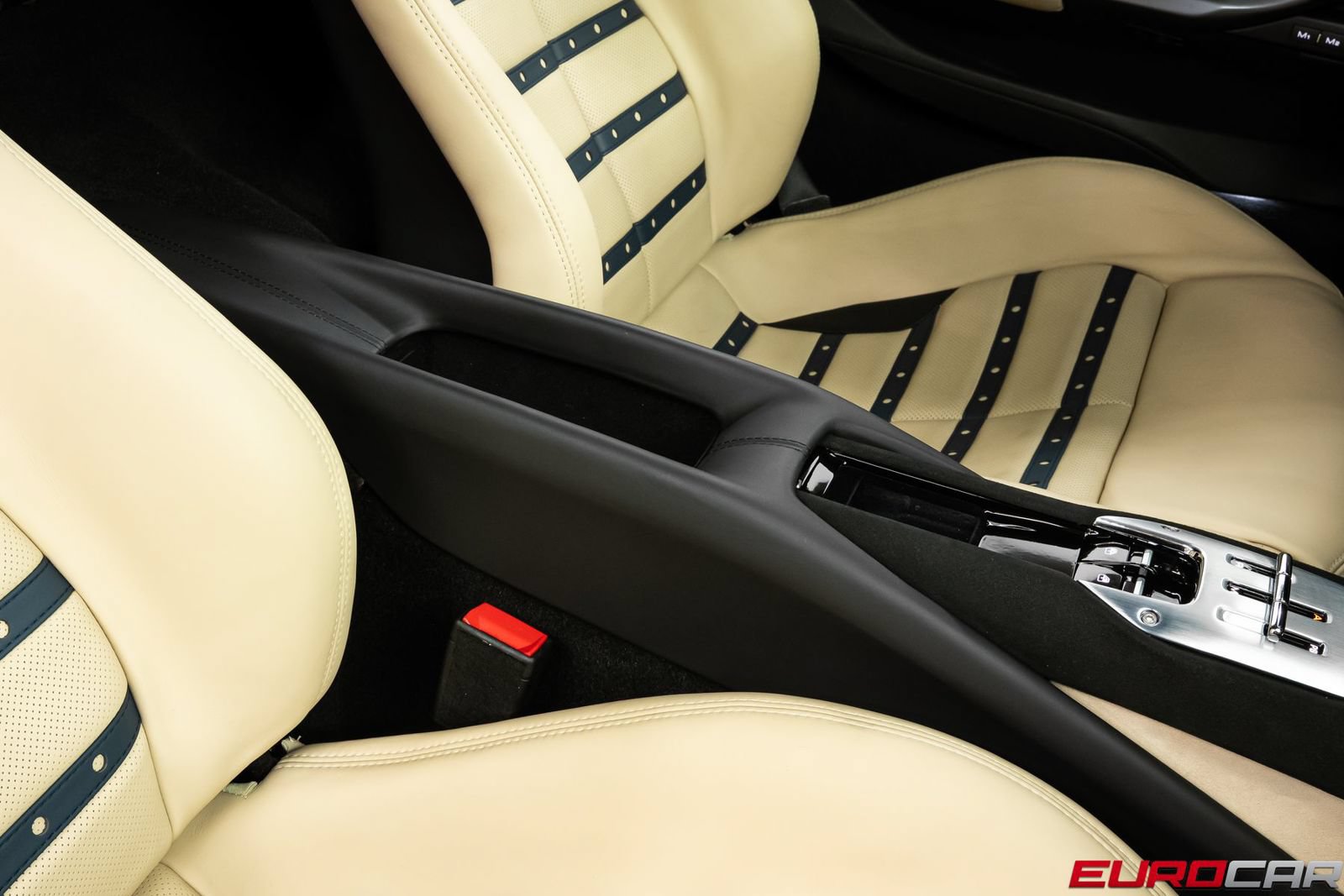 Used 2023 Ferrari 296 GTB RWD image 38