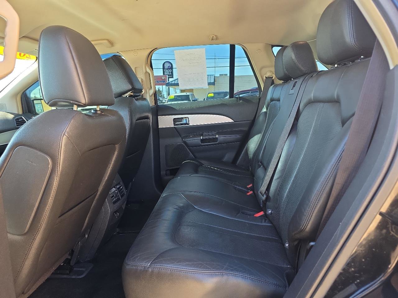 Used 2012 Lincoln MKX FWD image 22