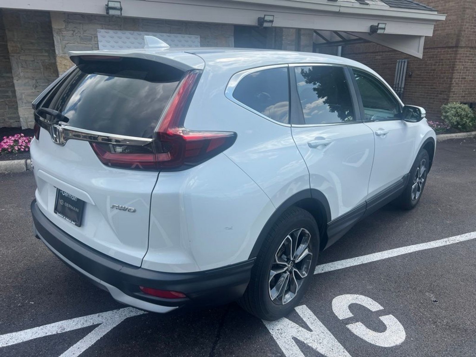Used 2021 Honda CR-V EX image 8